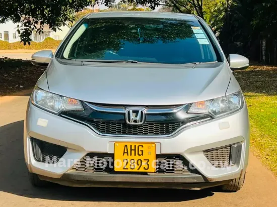Picture of Honda Fit gp5 2016