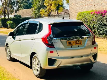 Picture of Honda Fit gp5 2016