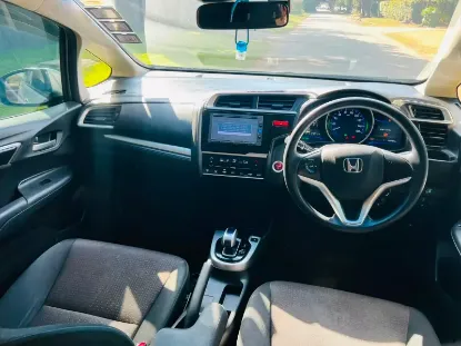Picture of Honda Fit gp5 2016