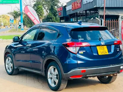 Picture of Honda Vezel 2015