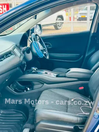Picture of Honda Vezel 2015