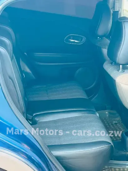 Picture of Honda Vezel 2015
