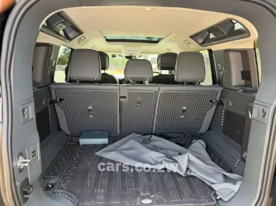 Picture of Land Rover Defender 2025
