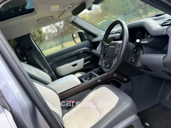 Picture of Land Rover Defender 2025