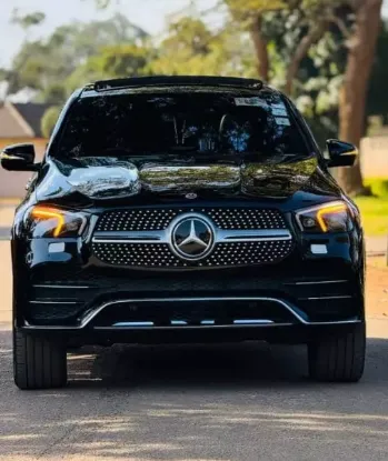 Picture of Mercedes Benz GLE 2021