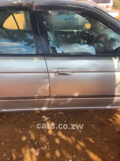 Picture of Nissan Sunny 2016