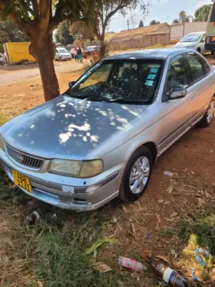 Picture of Nissan Sunny 2016
