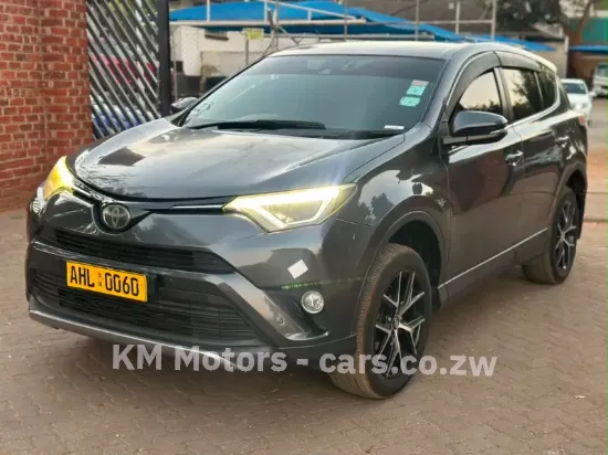 Picture of Toyota Rav4 2017