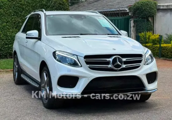Picture of Mercedes Benz GLE 2016