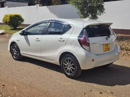 Picture of Toyota Aqua 2017
