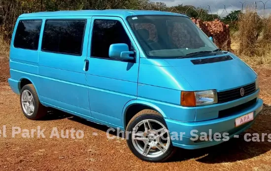 Picture of VW Caravelle 1996