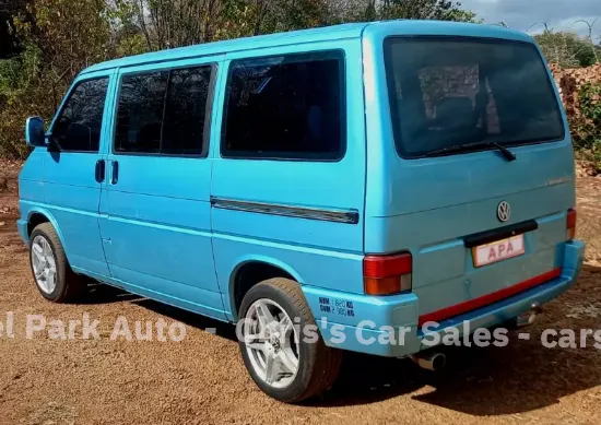 Picture of VW Caravelle 1996