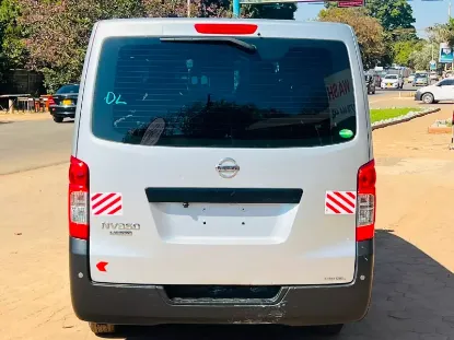 Picture of Nissan Caravan 2017