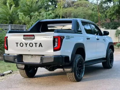 Picture of Toyota Hilux 2026