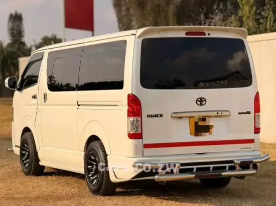 Picture of Toyota Hiace 2016
