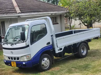 Picture of Toyota Dyna 2012