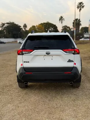 Picture of Toyota Rav 4 2023