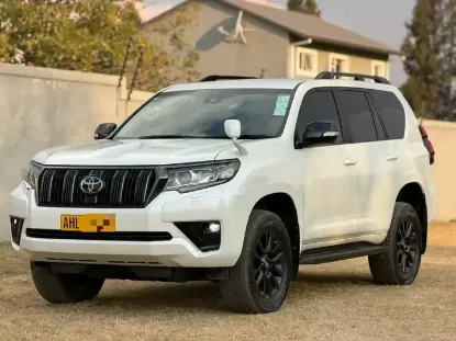Picture of Toyota Land Cruiser 2023