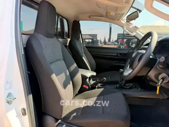 Picture of Toyota Hilux GD6 2025