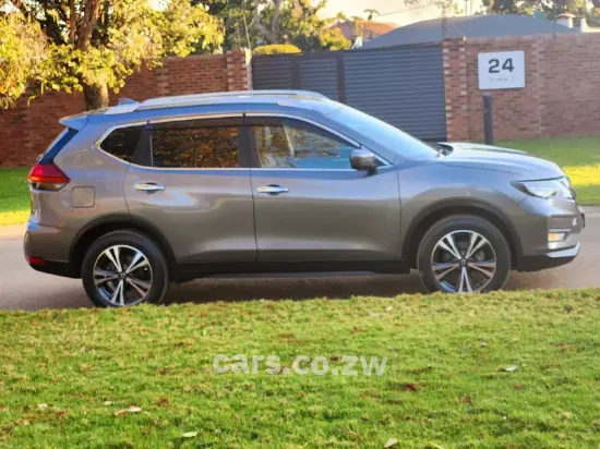 Picture of Nissan X-Trail 2020