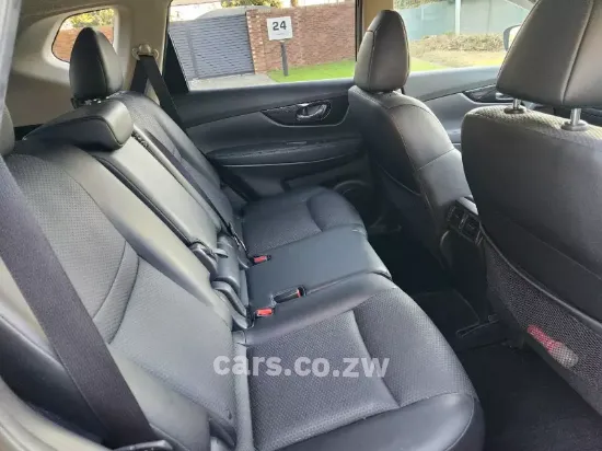 Picture of Nissan X-Trail 2020