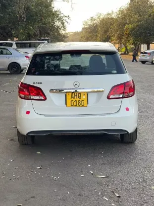 Picture of Mercedes Benz B-Class 2017