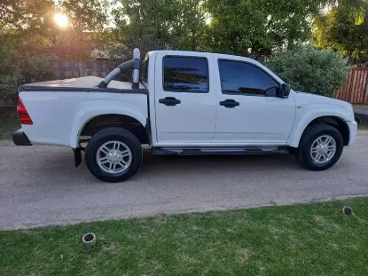 Picture of Double Cabs For Hire