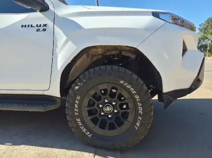 Picture of Toyota Hilux 2025