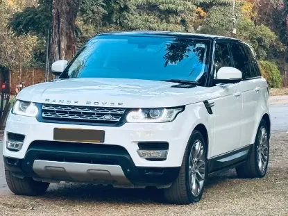 Picture of Range rover Sport 2015