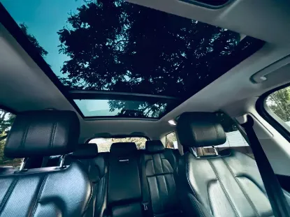 Picture of Range rover Sport 2015