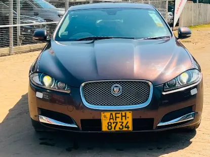 Picture of Jaguar XF 2015