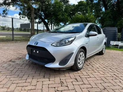Picture of Toyota Aqua 2016