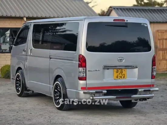 Picture of Toyota Hiace 2016