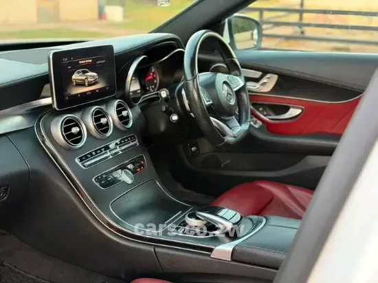 Picture of Mercedes Benz C-Class 2017