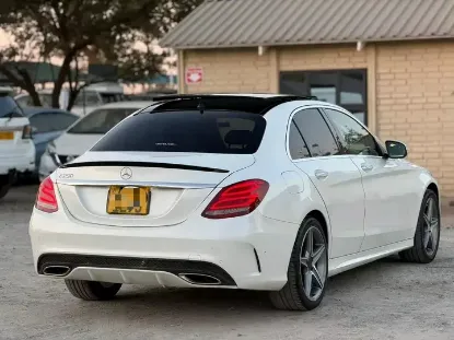 Picture of Mercedes Benz C-Class 2017