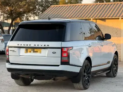 Picture of Range rover Vogue 2016