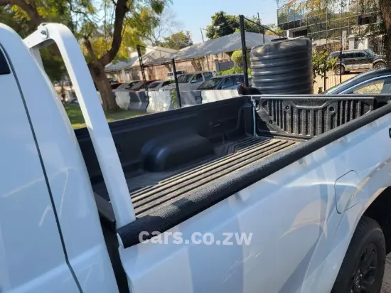 Picture of Toyota Hilux 2026