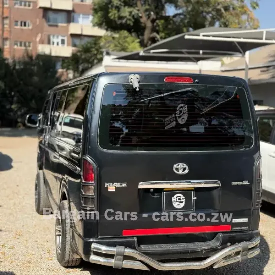 Picture of Toyota Haice 2013
