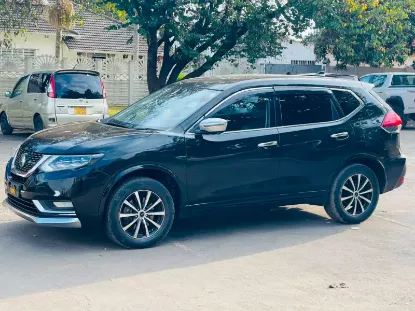 Picture of Nissan X-Trail 2020
