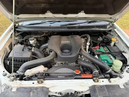 Picture of Isuzu KB300 2018