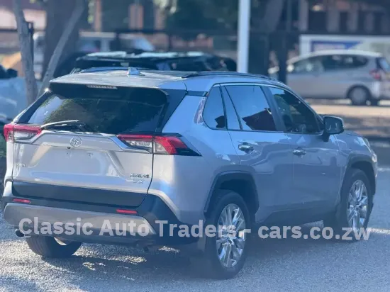 Picture of Toyota Rav4 2019