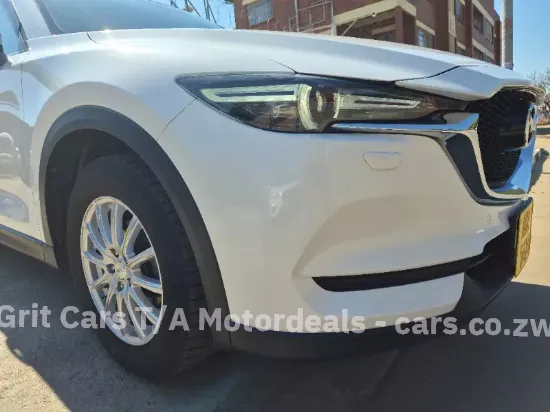 Picture of Mazda CX-5 2017