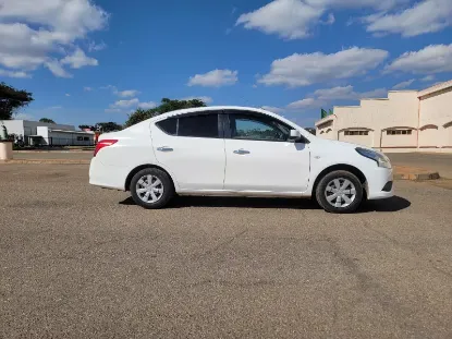 Picture of Honda Fit Hybrid / Fuel Savers For Hire ||| From