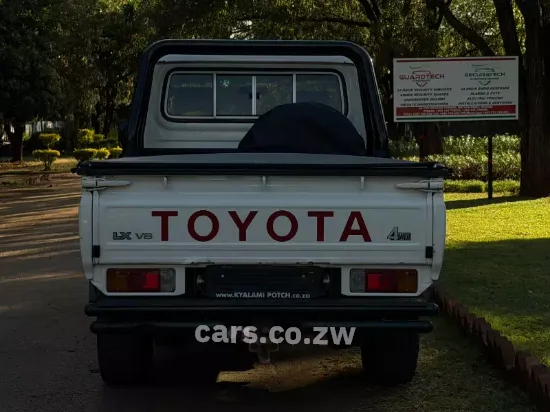 Picture of Toyota Land Cruiser 2017