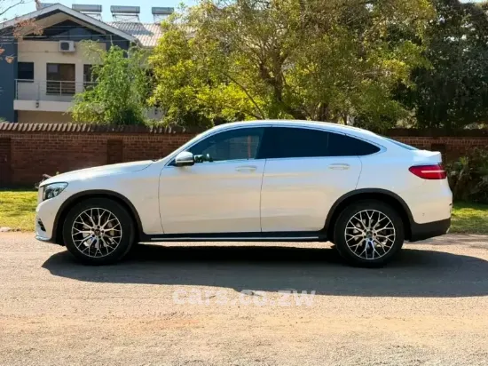 Picture of Mercedes Benz GLC 2019
