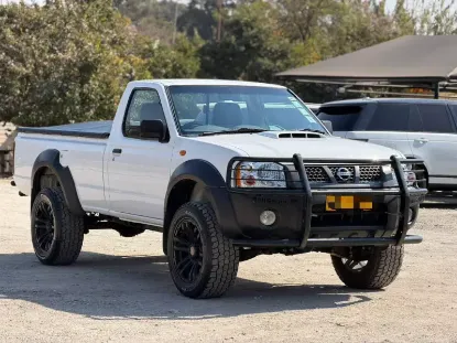 Picture of Nissan NP300 2019