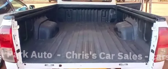 Picture of Toyota Hilux 2016