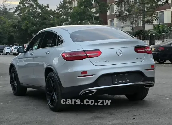 Picture of Mercedes Benz GLC 2017
