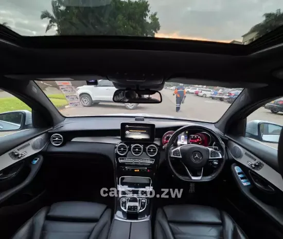 Picture of Mercedes Benz GLC 2017