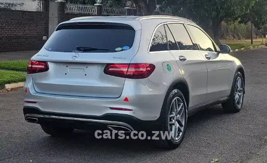 Picture of Mercedes Benz GLC 2017